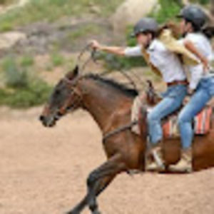 Meet your Posher, Karina